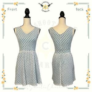 Francesca's Boutique Women's Medium White Teal Lace Sleeveless Pretty Dress